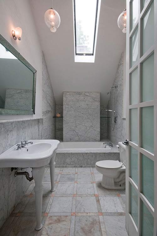 ห้องน้ำสวย หินอ่อนสีขาว หรูหรา