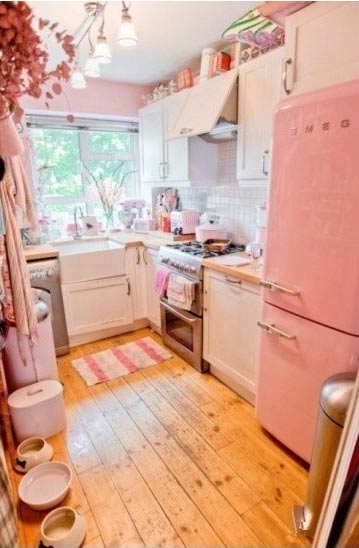 ห้องครัวขนาดเล็กน่ารัก ๆ
